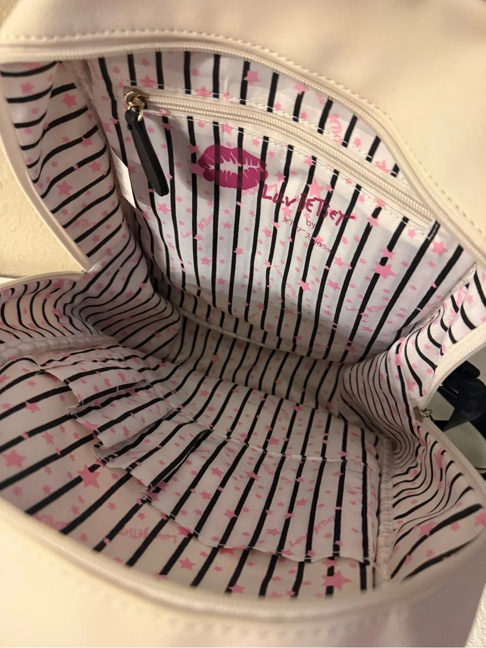 Vintage Betsey Johnson White & Red Baseball Backpack! Excellent Condition!